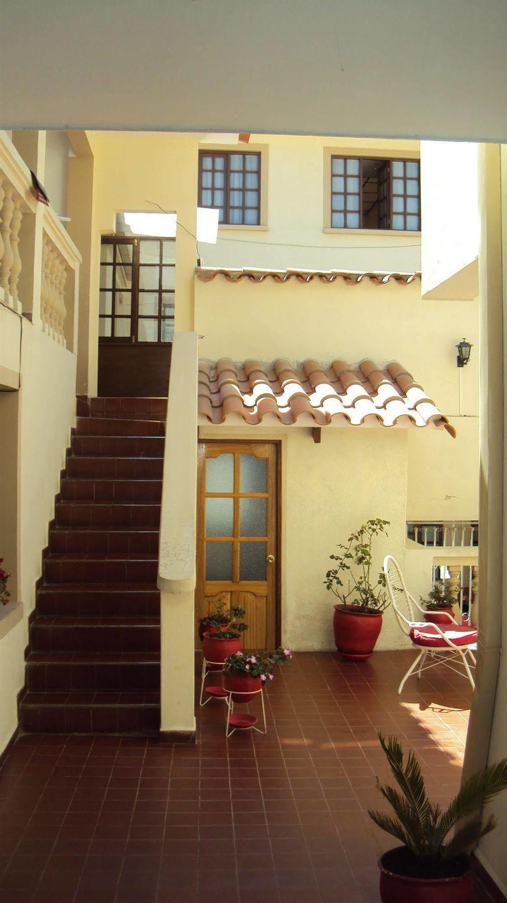 B&B Santa Cecilia 수크레 외부 사진